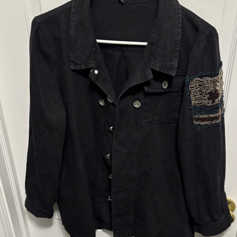 Vintage Women's Black Denim Jacket with Patch Detail